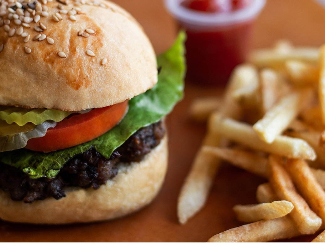 Mini Hamburguesas y Papas a la Francesa