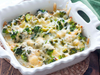 19. Brócoli o coliflor gratinado con salsa cuatro quesos y zanahorias asadas.