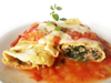 12. Canelones de verdura y carne con salsa boloñesa.