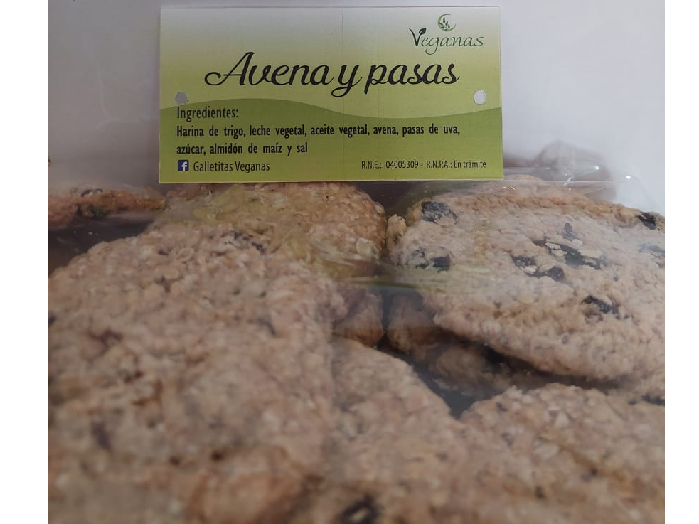 VEGANAS AVENA PASAS Y CHIPS