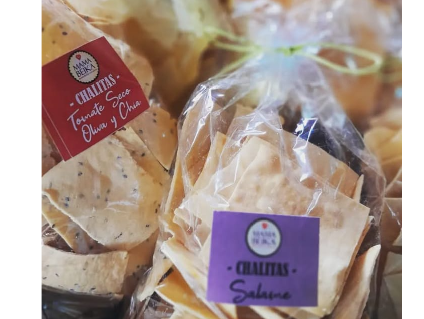 KETO CHEESE CHALITA CON SEMILLA DE GIRASOL Y SESAMO