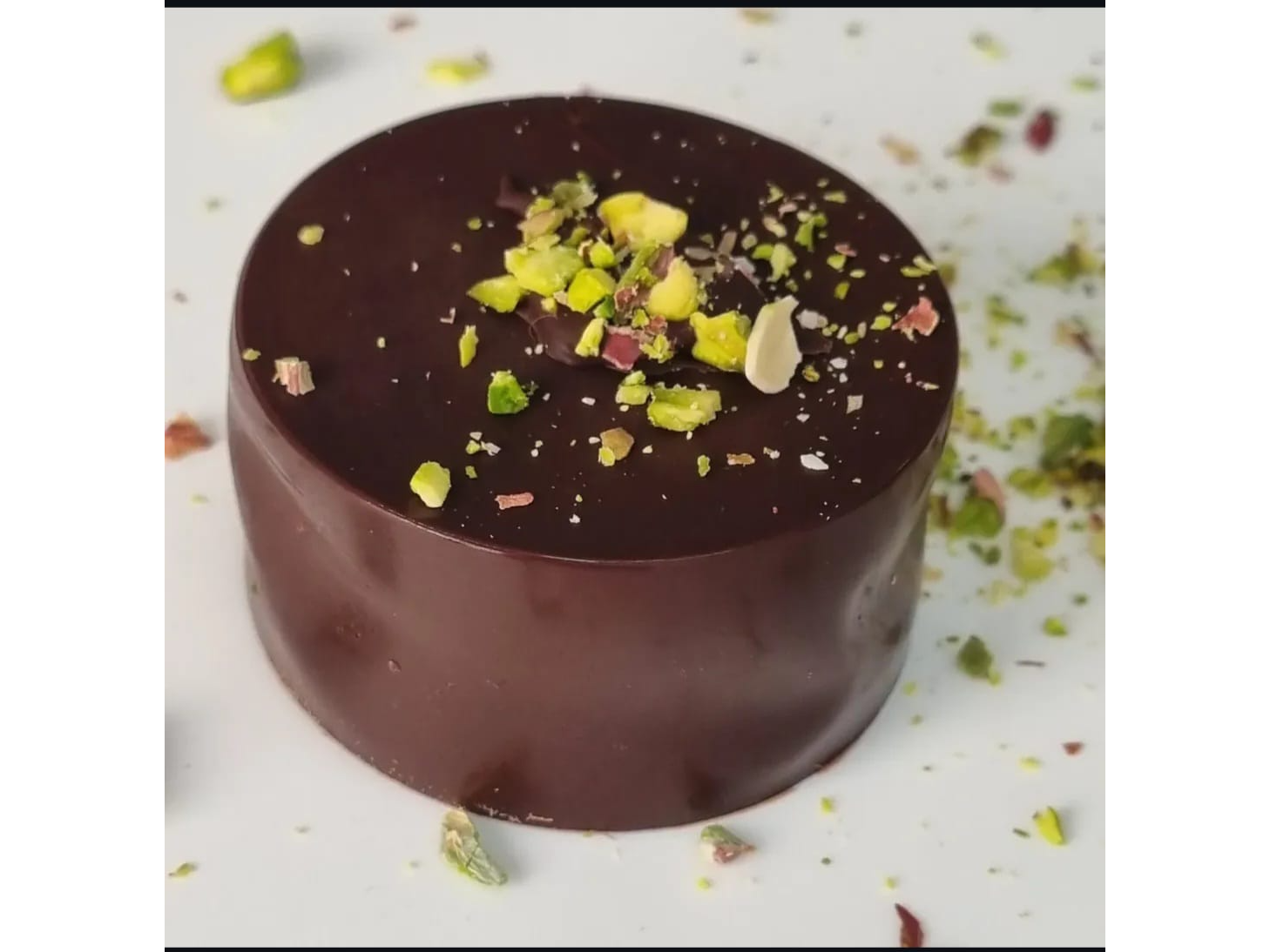 ALFAJORES DE PISTACHO NEGRO - CAJA X 16 UNIDADES