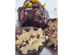 Nueces Saludables . Caja x 24 unidades. Choco Negro