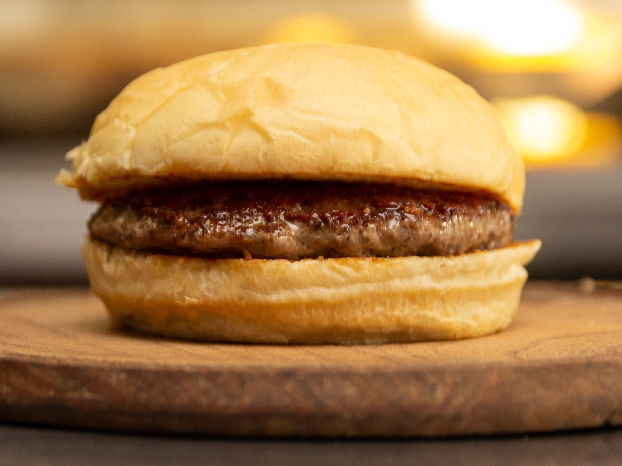 Valhalla (Pan, Carne, Pan), Incuye papas!