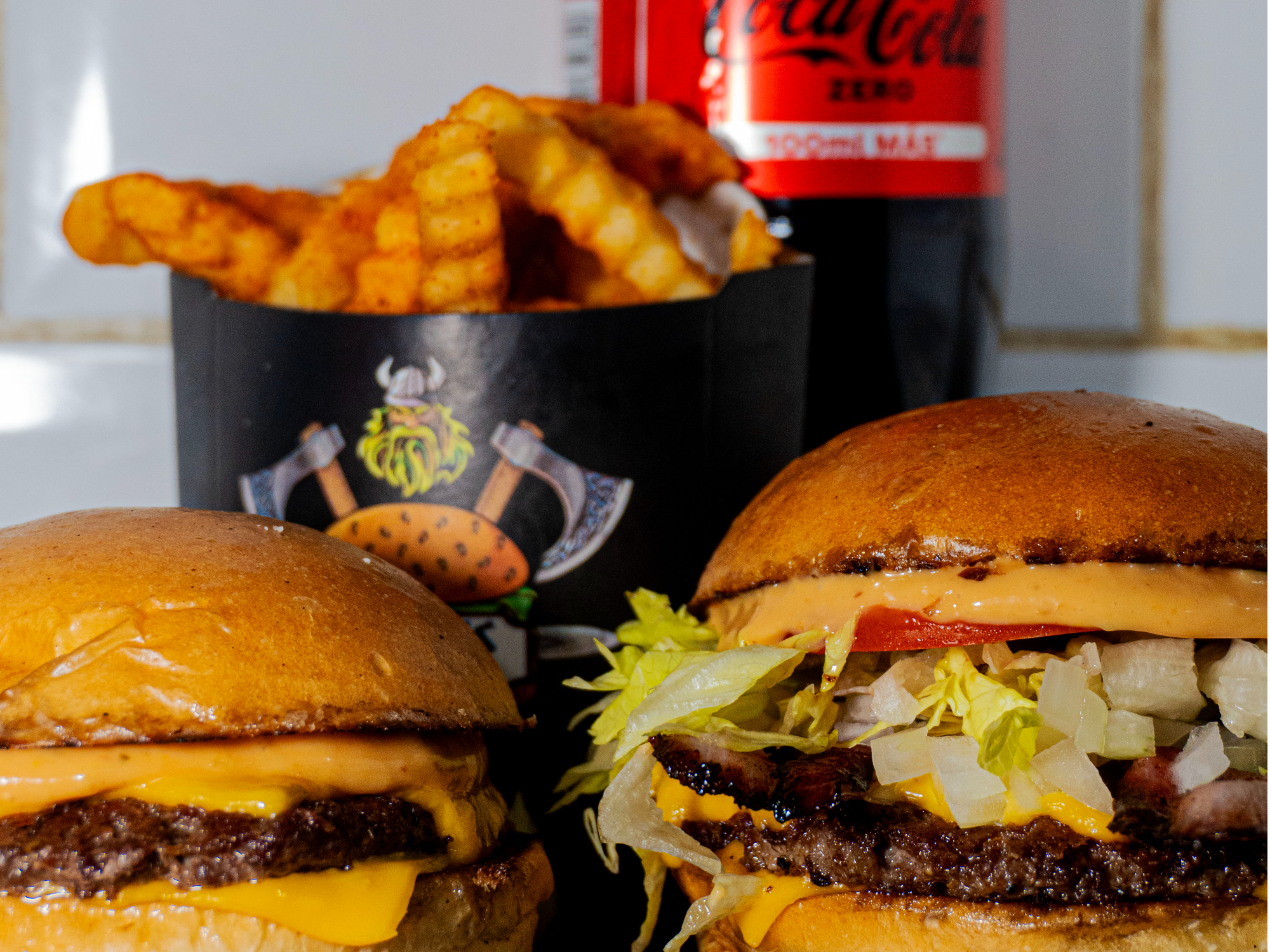 Promo 1 (Valhalla, Bjorn simple,UNA papa y bebida) $16.000