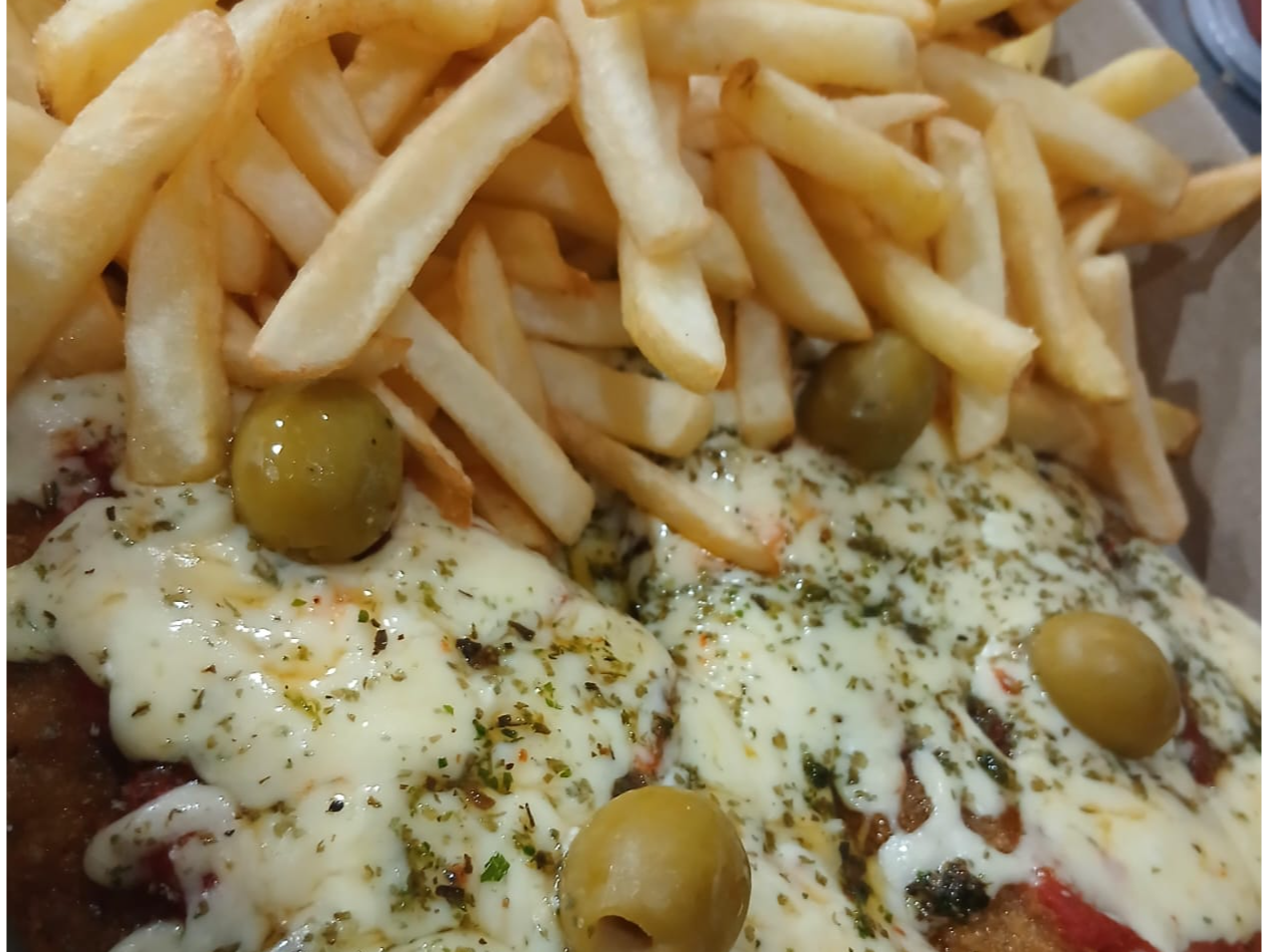 Milanesa a la pizza de carne para 2 peraonas
