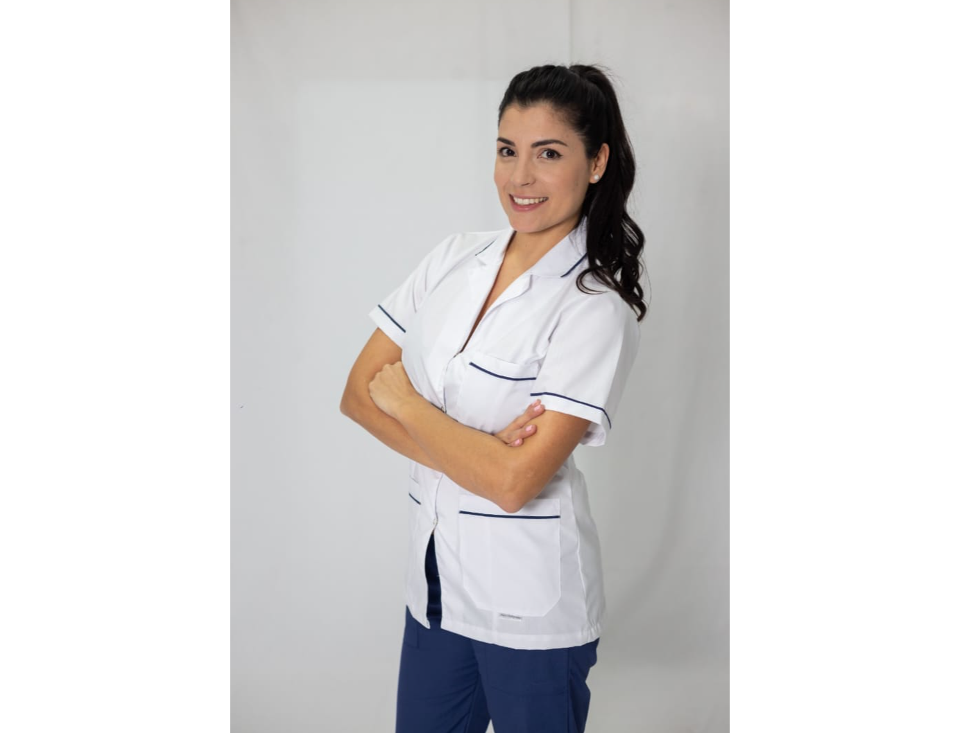 ART 062 - BM CHAQUETA COMBINADA CON BROCHES