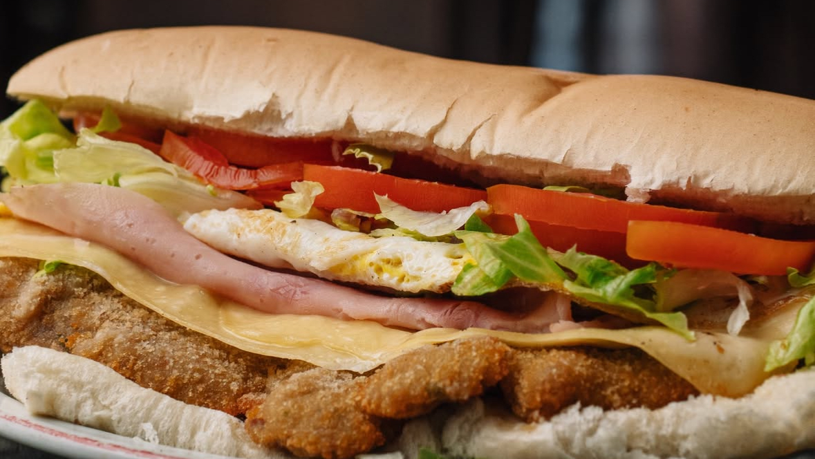 SÁNDWICH DE MILANESA