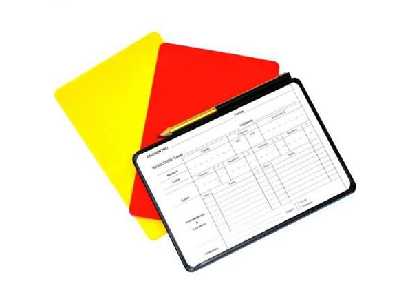 TARJETA ARBITRO ROJA Y  AMARILLA C- LAPIZ Y LIBRETA