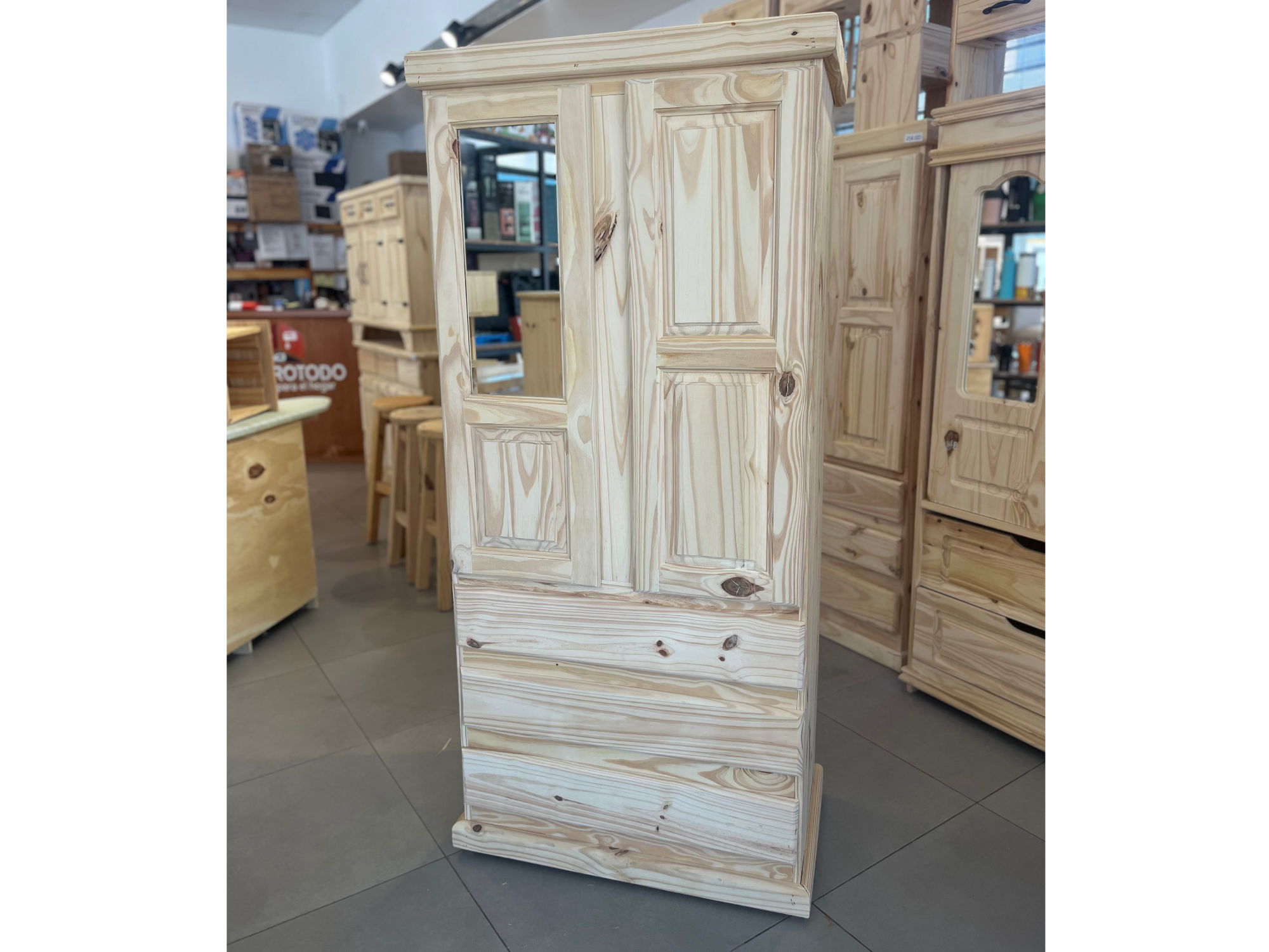 Ropero macizo c/ espejo 80cm