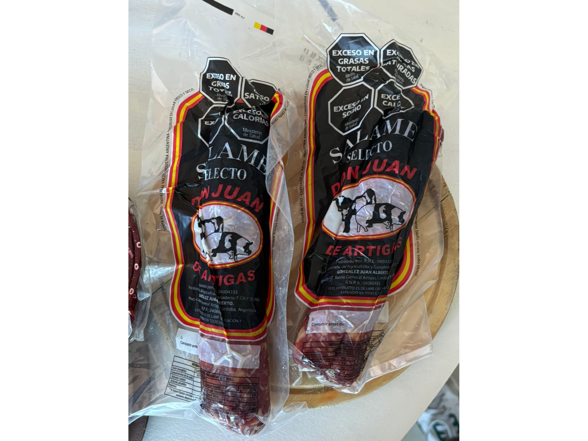 Salame artesanal envasado al vacío