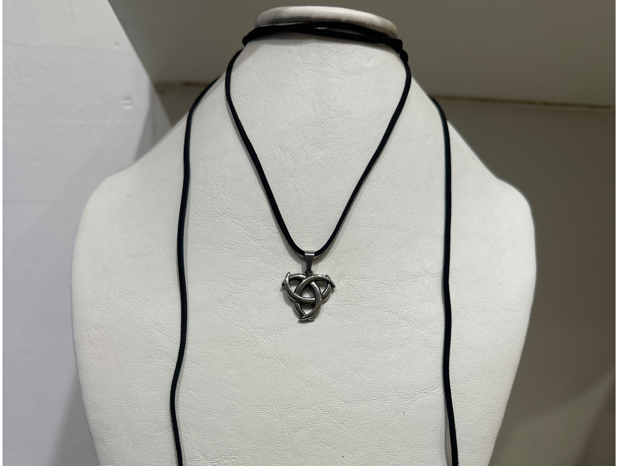 Choker Nudo de Bruja