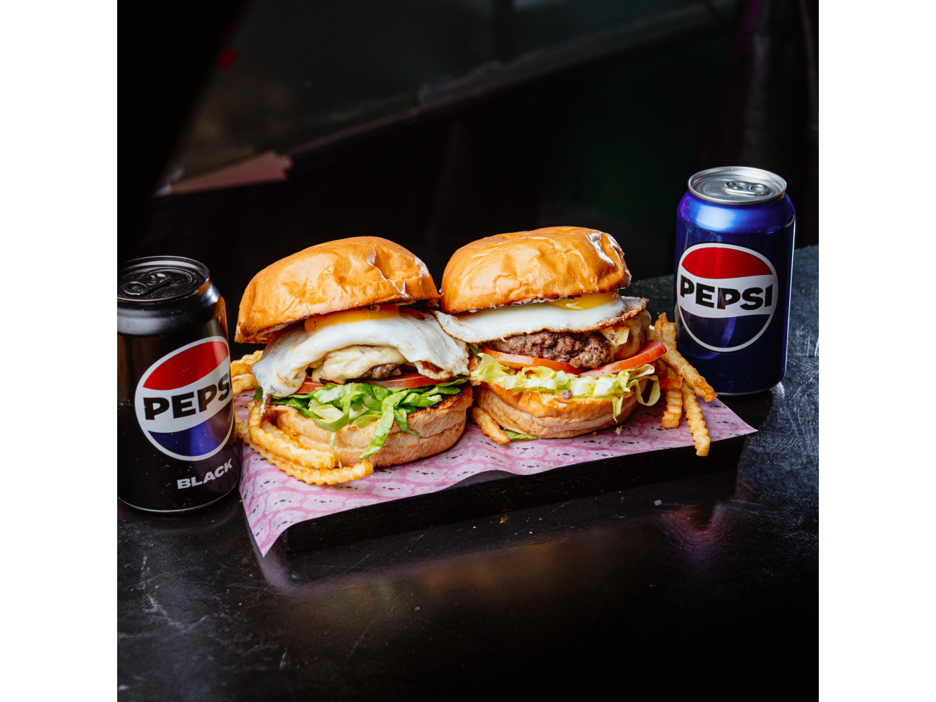 2 Burguer Clasica + 2 Gaseosas Lata