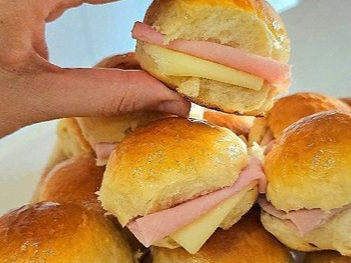Brioche de Almendra Pastelería Artesanal