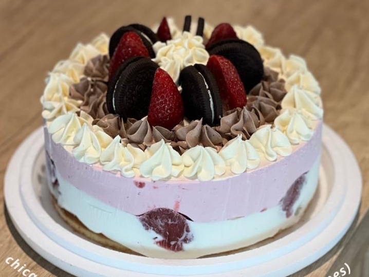 Americana y Frutilla