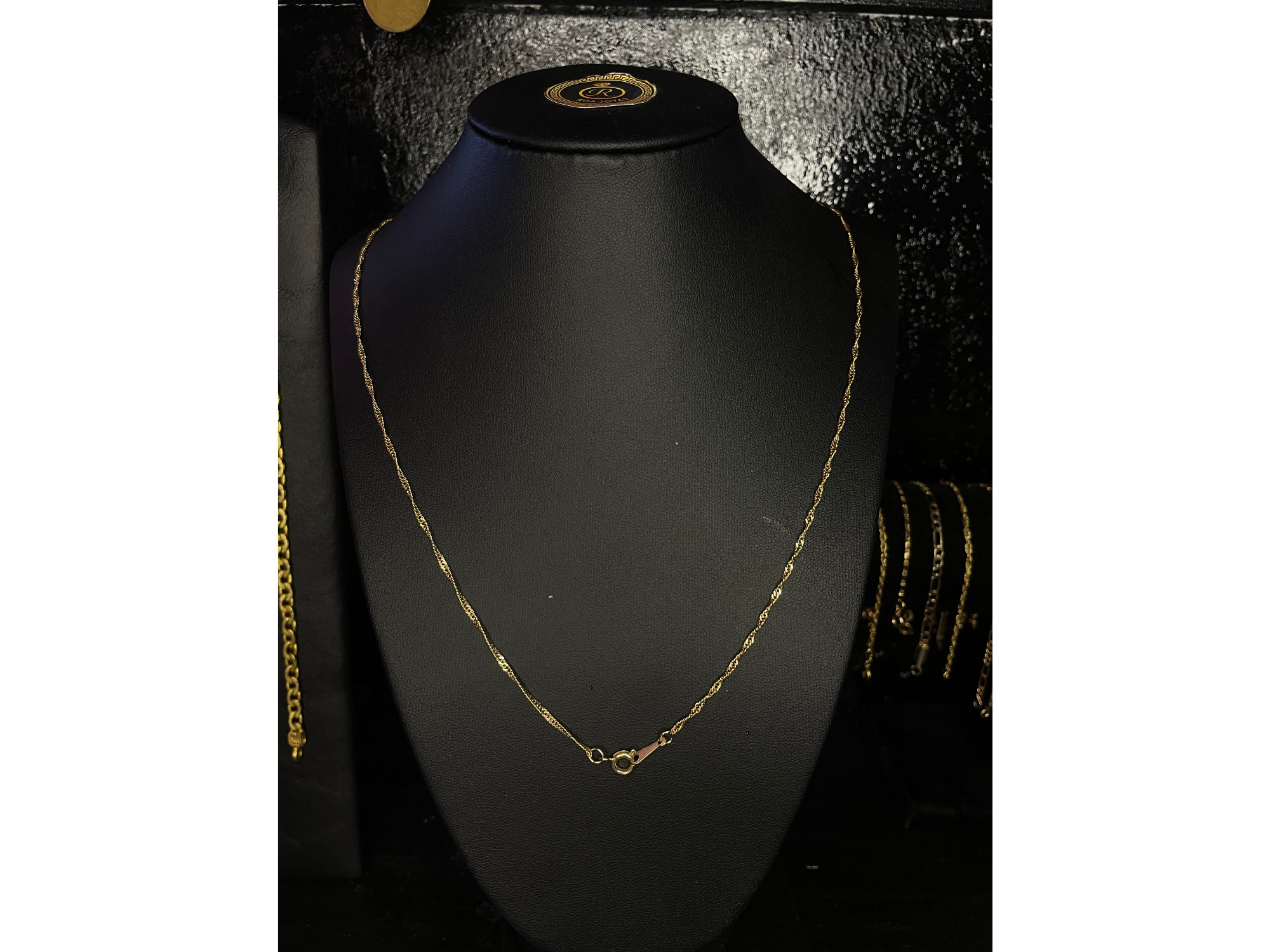 Cadena Singapur Fina