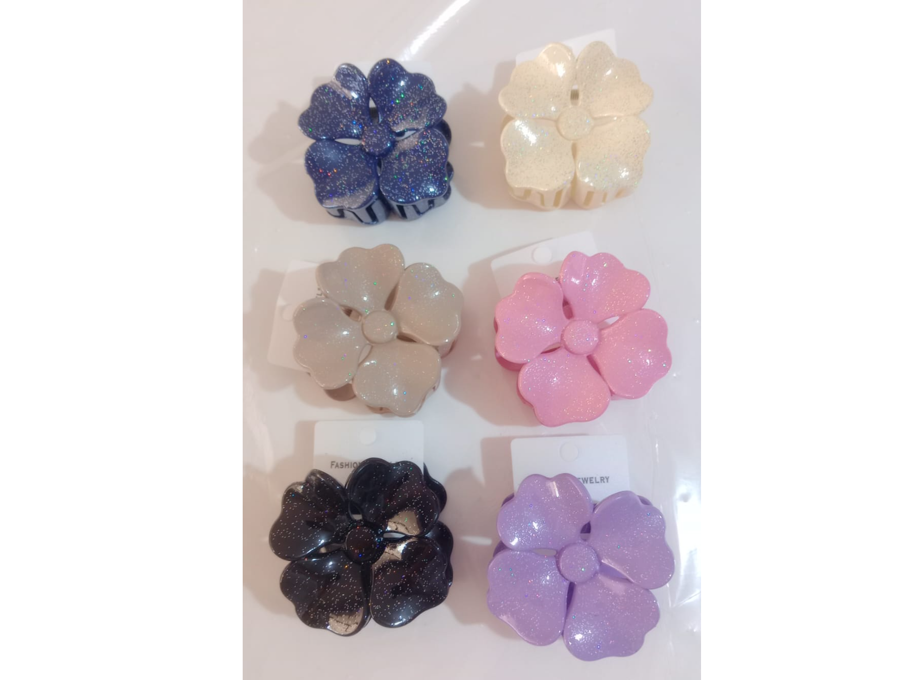 BROCHE PARA PELO FLOR 4 PÉTALOS CON BRILLO