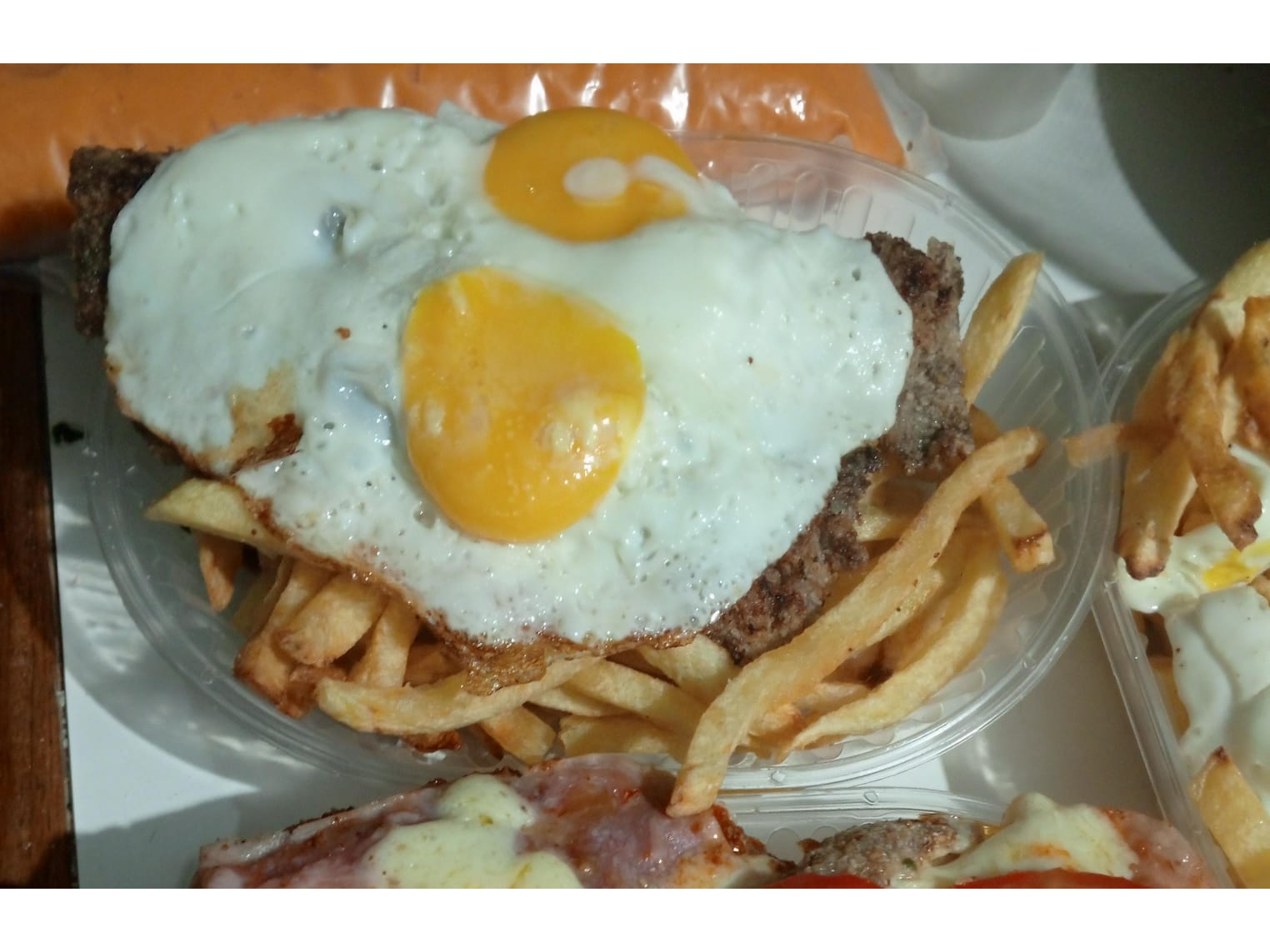 A caballo individual con papas