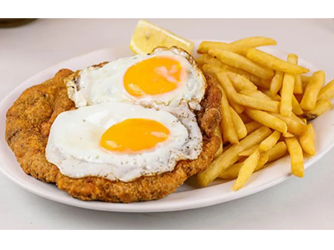 MILANESA A CABALLO DE CARNE O POLLO