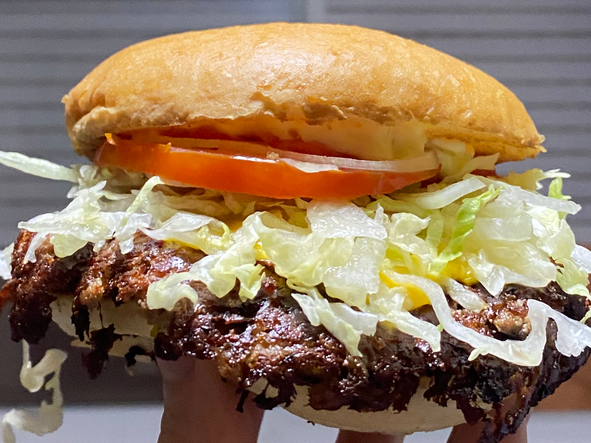 Estilo americano doble (con papas) de Mario's Burger