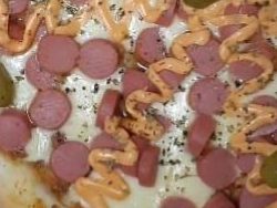 Pizza salchichas (para 2 personas)