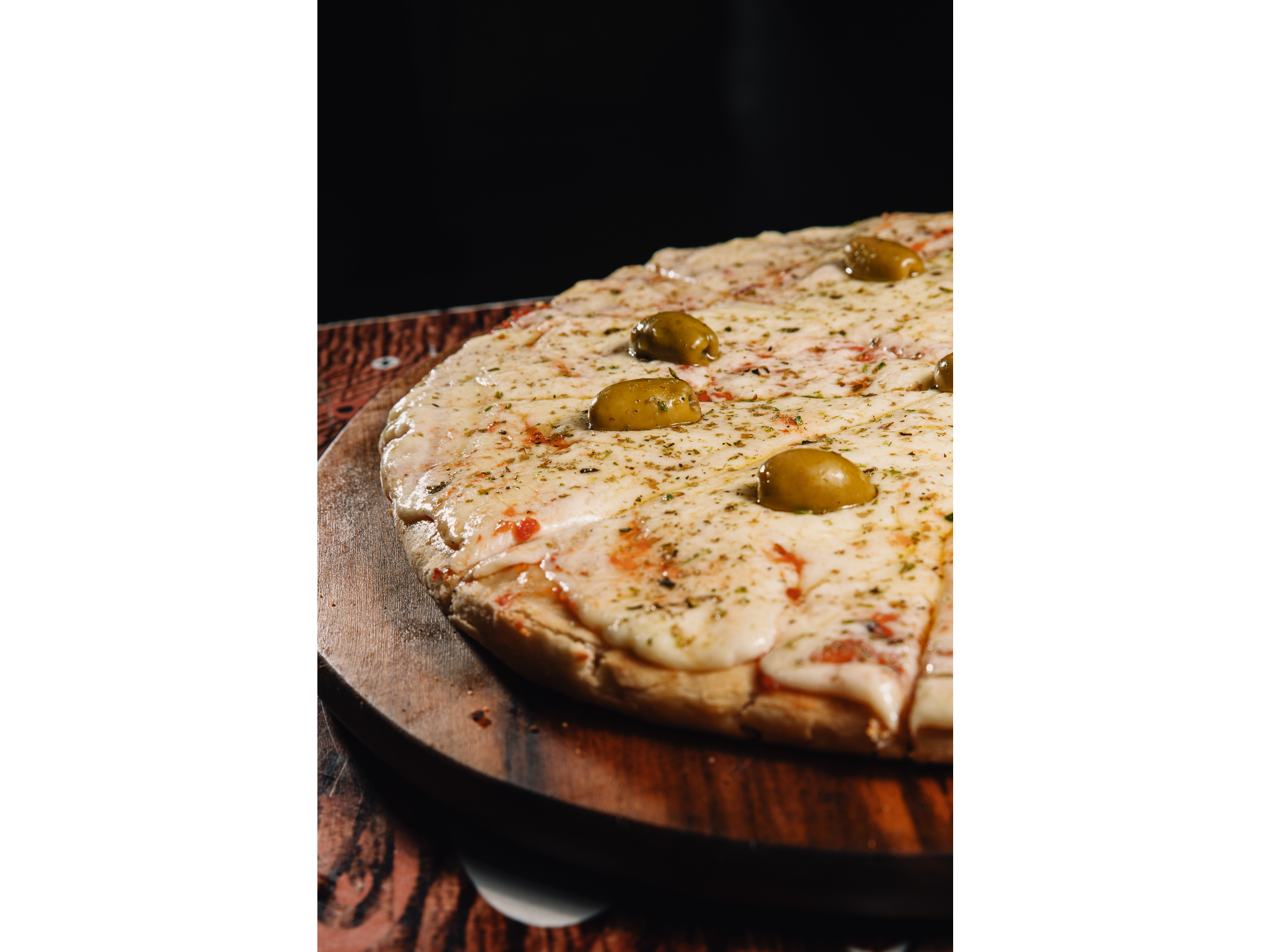 1 MUZZARELLA MAS 12 EMPANADAS A ELECCION
