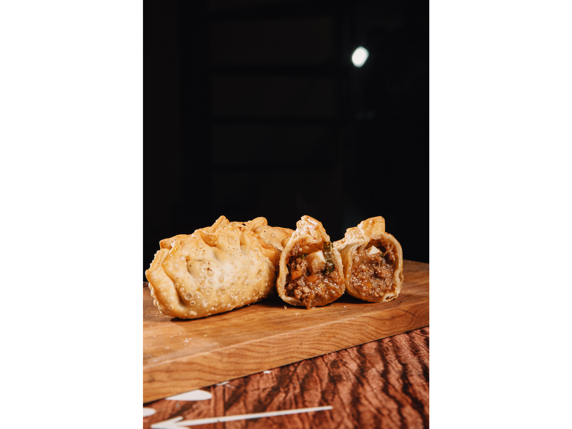 24 EMPANADAS A ELECCION MAS 1 COCA 1.5 LTS