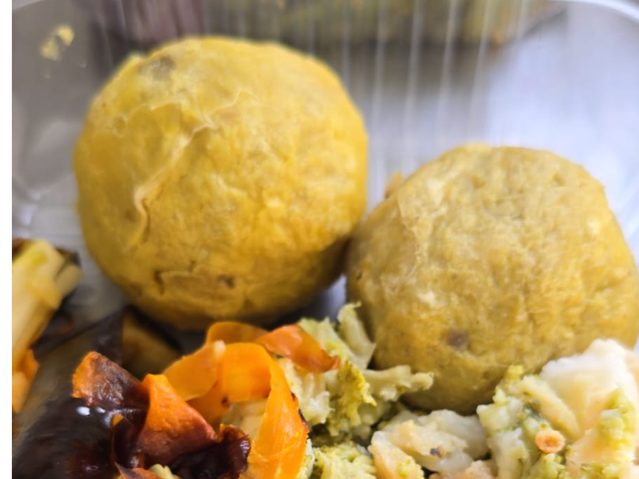 Bomba de Batata Rellena de Queso