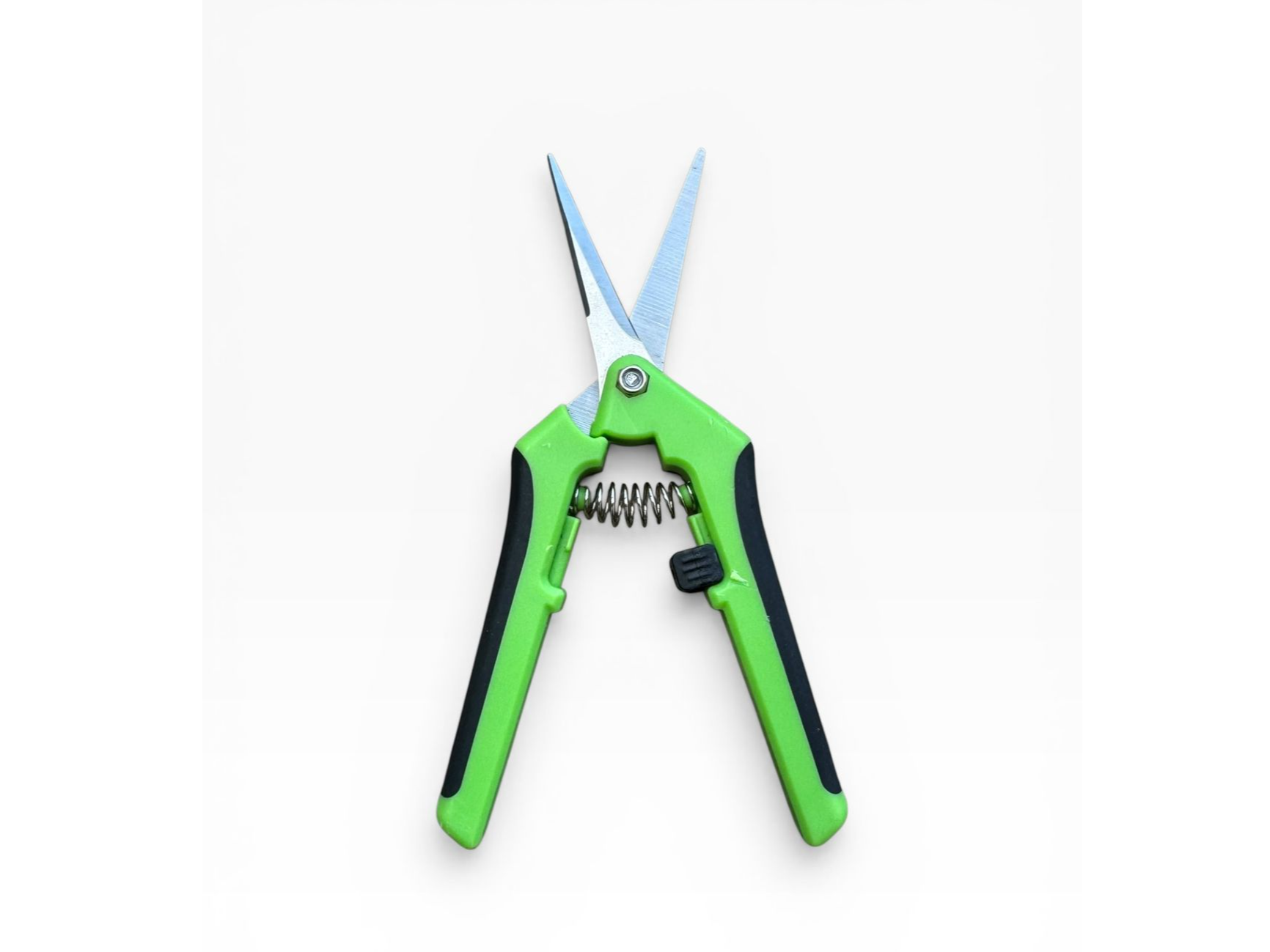 Tijera Recta Economica