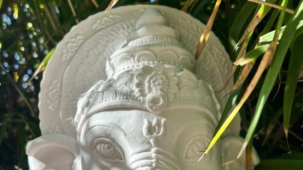 Figuras de yeso crudo