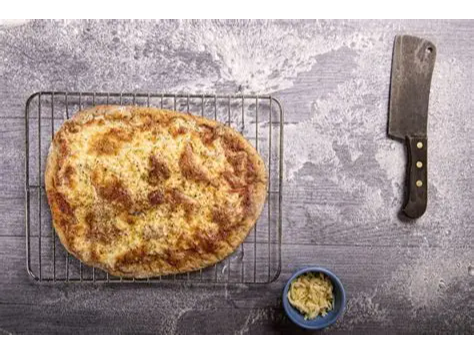 Pizza provolone ifrozen