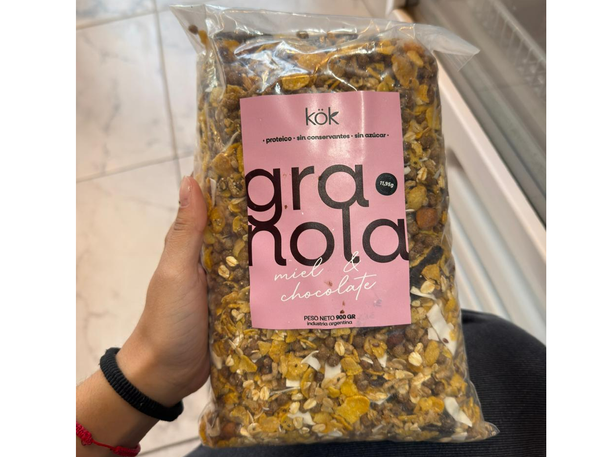 Granola Proteica Chocolate y Miel 900g -  KOK