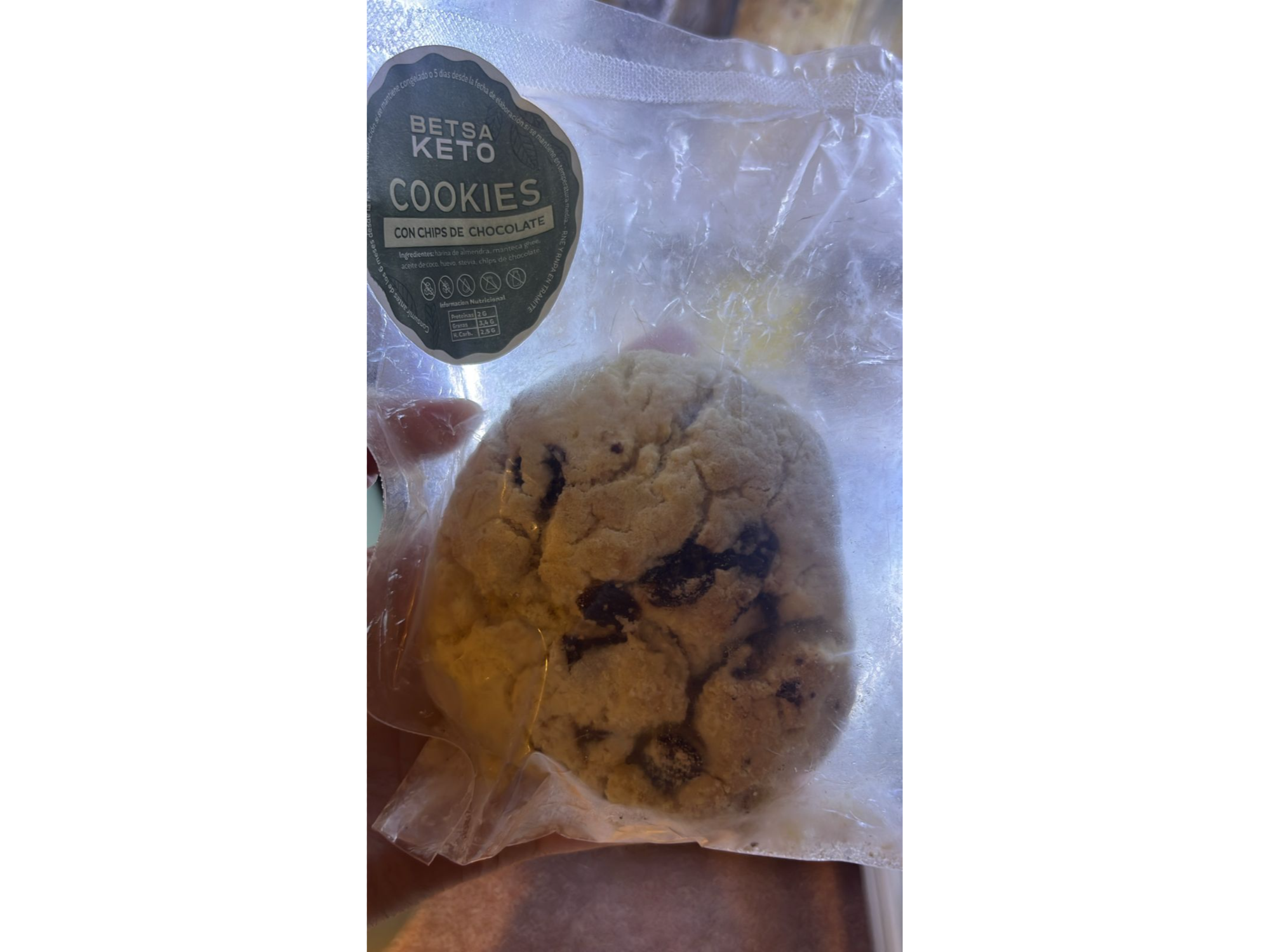 Cookie keto con chips de chocolate