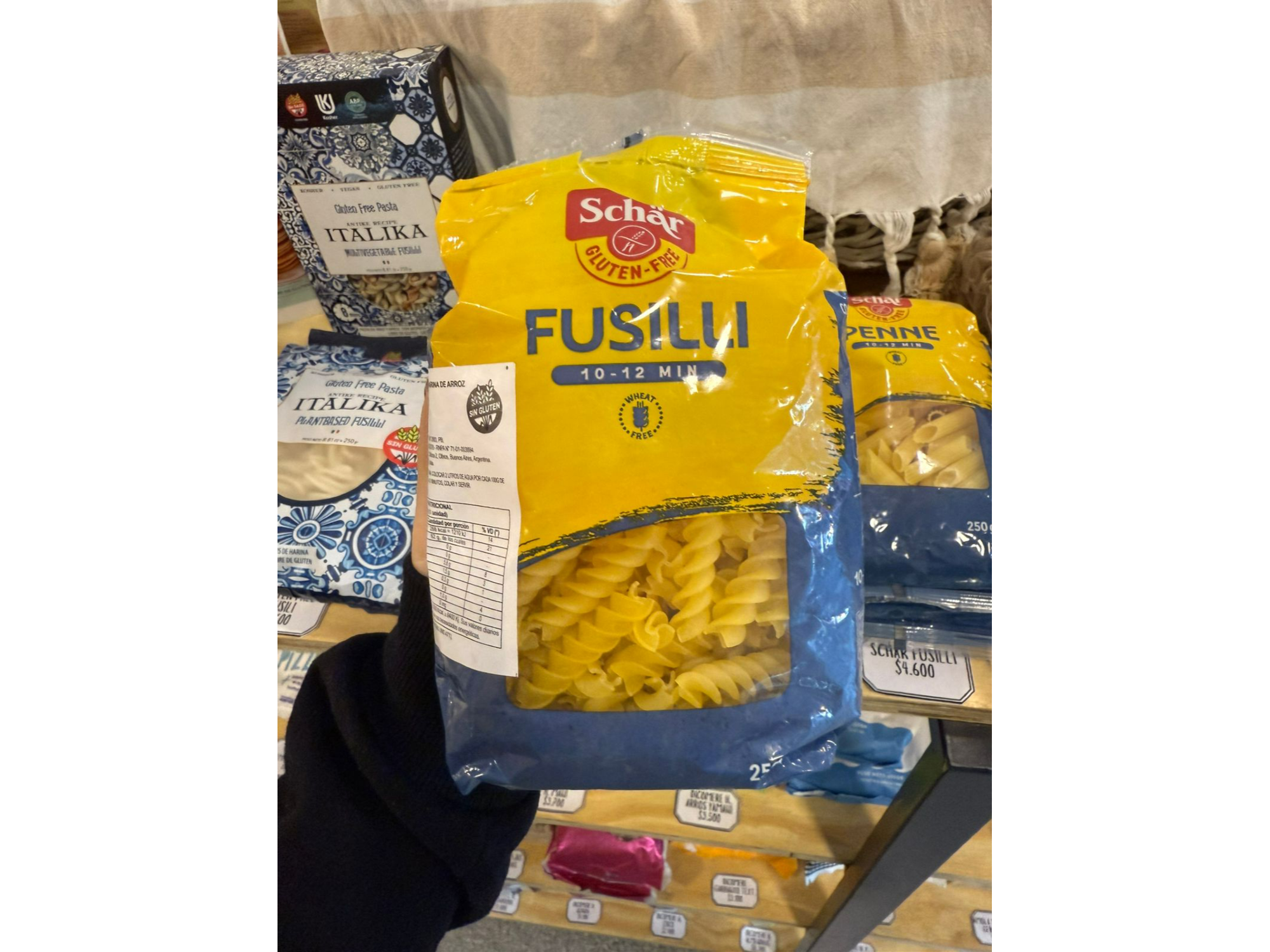 Fideos fusilli