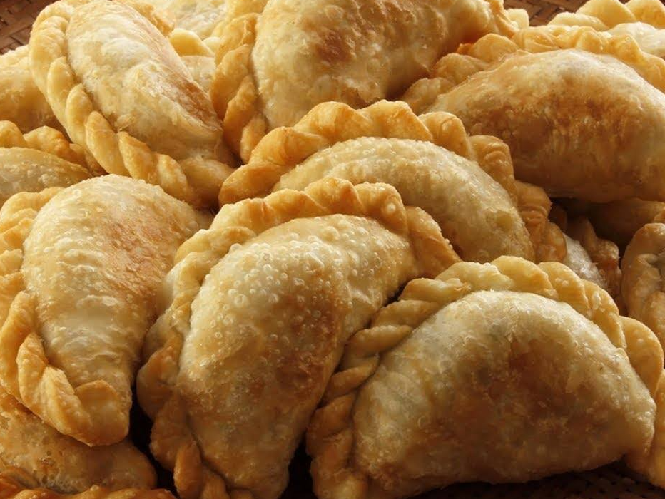 18 Empanadas