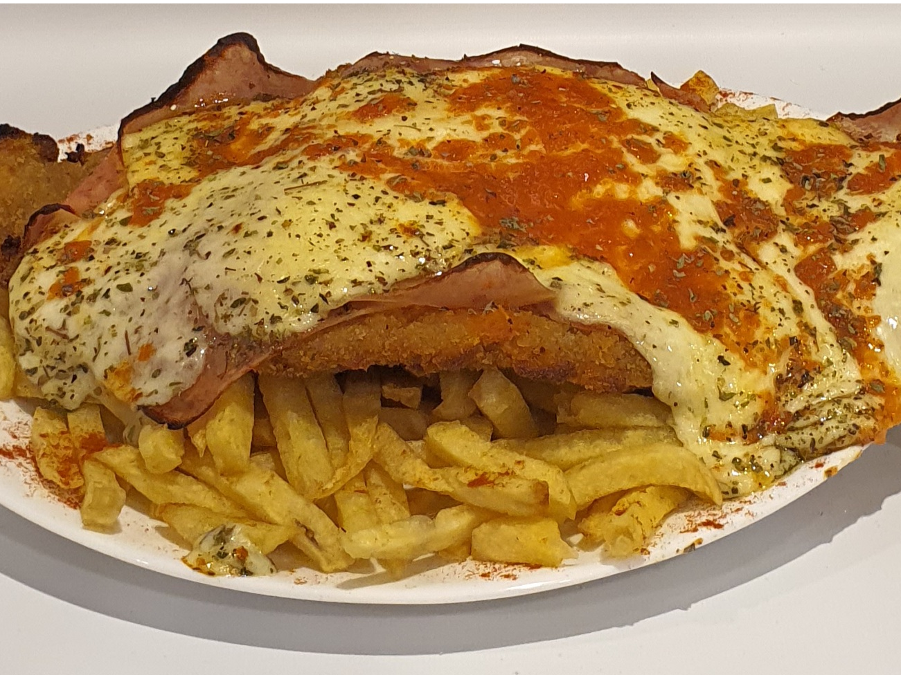 Suprema Napolitana para 4 más dos flanes mixtos para compartir