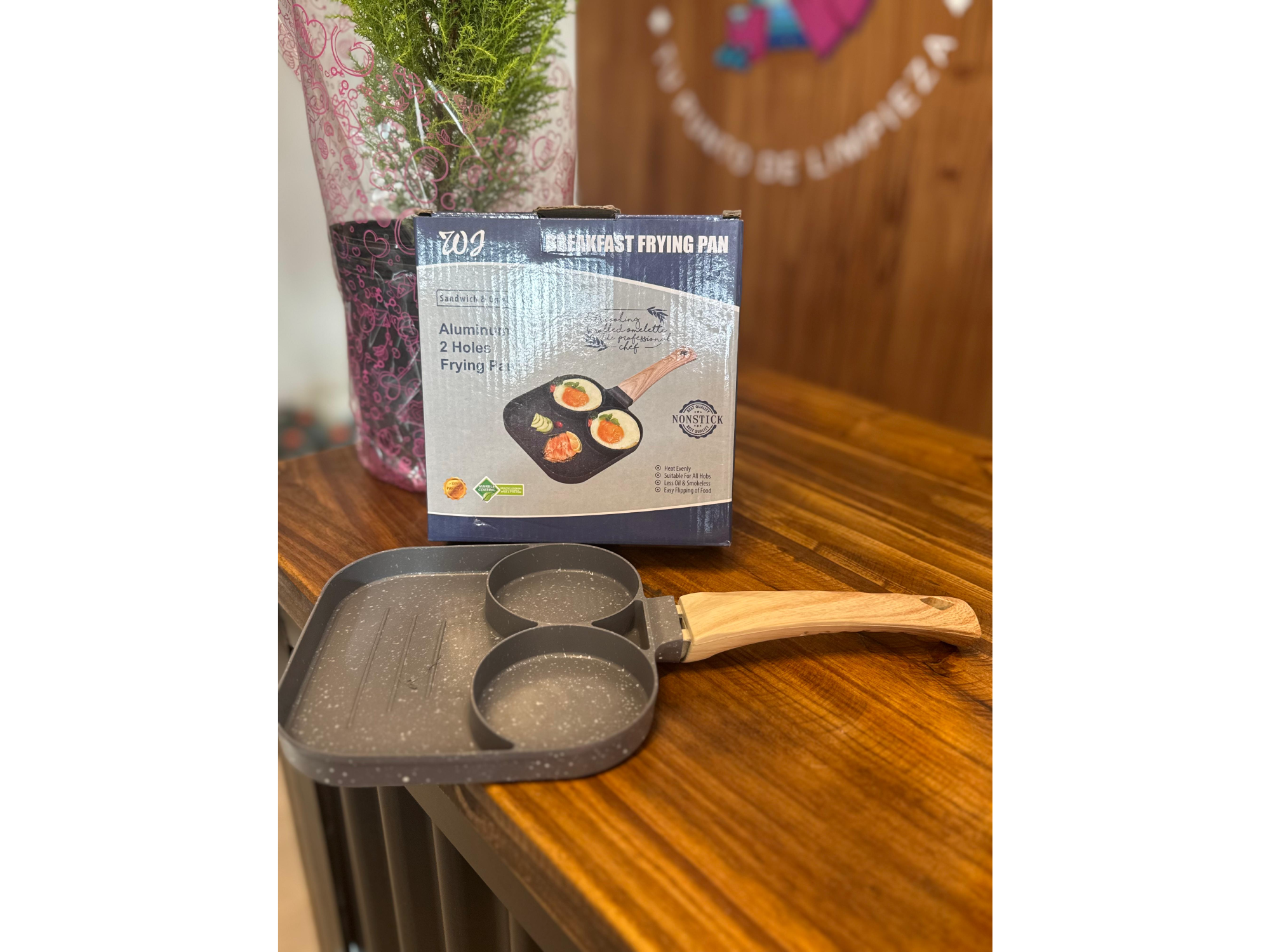 Sarten sándwiches y Omelette