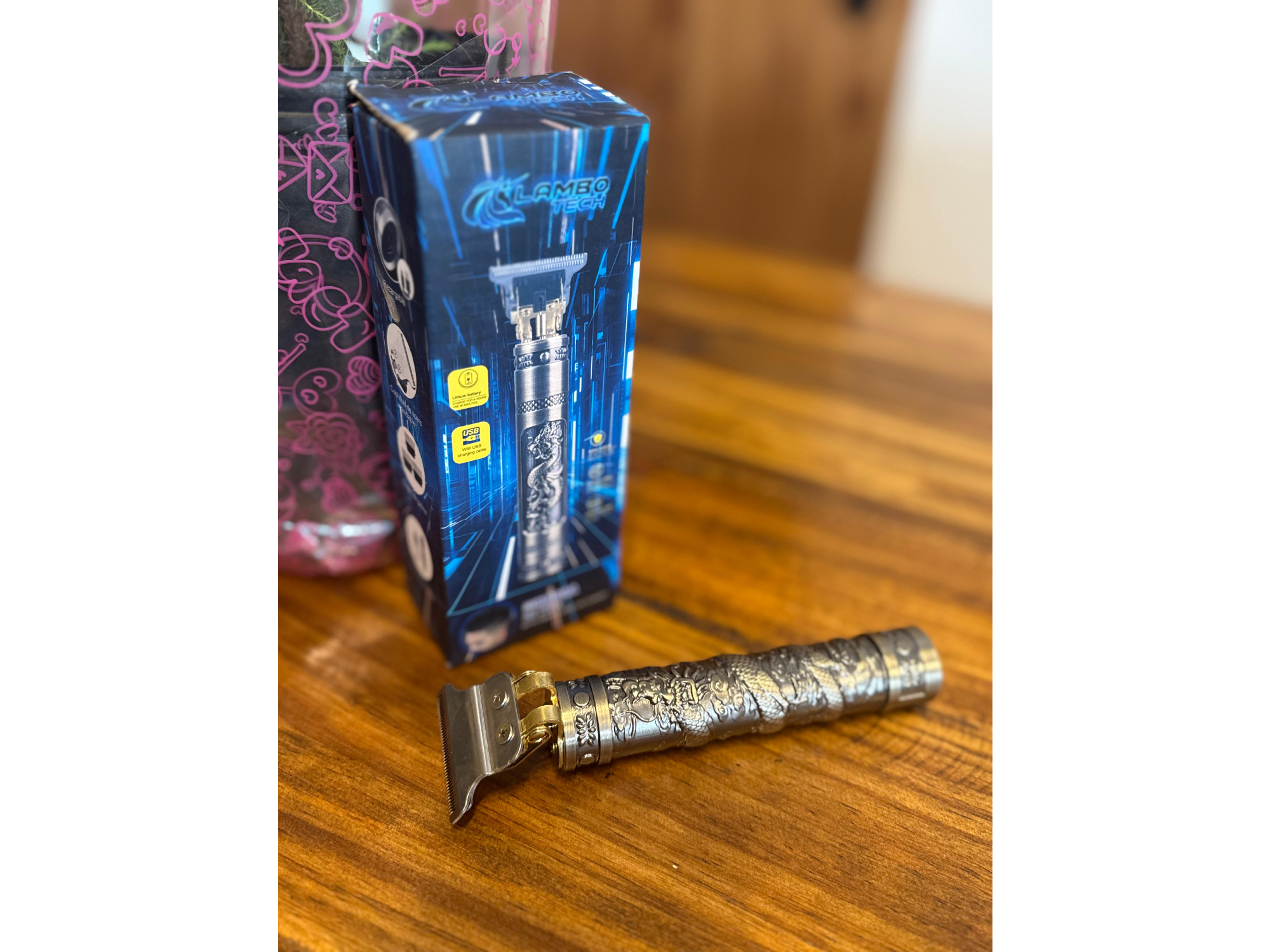 Maquina de corta pelo patillera