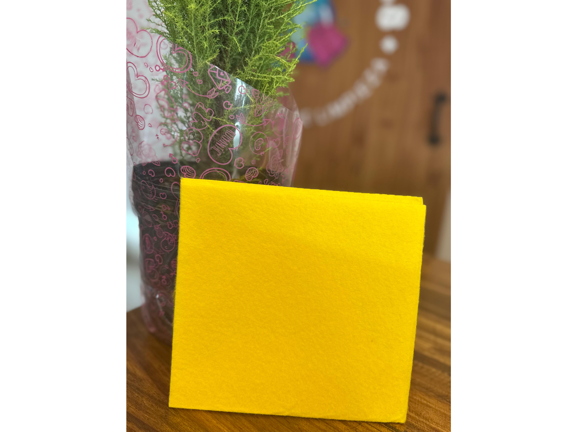 Paño amarillo tipo baleriana