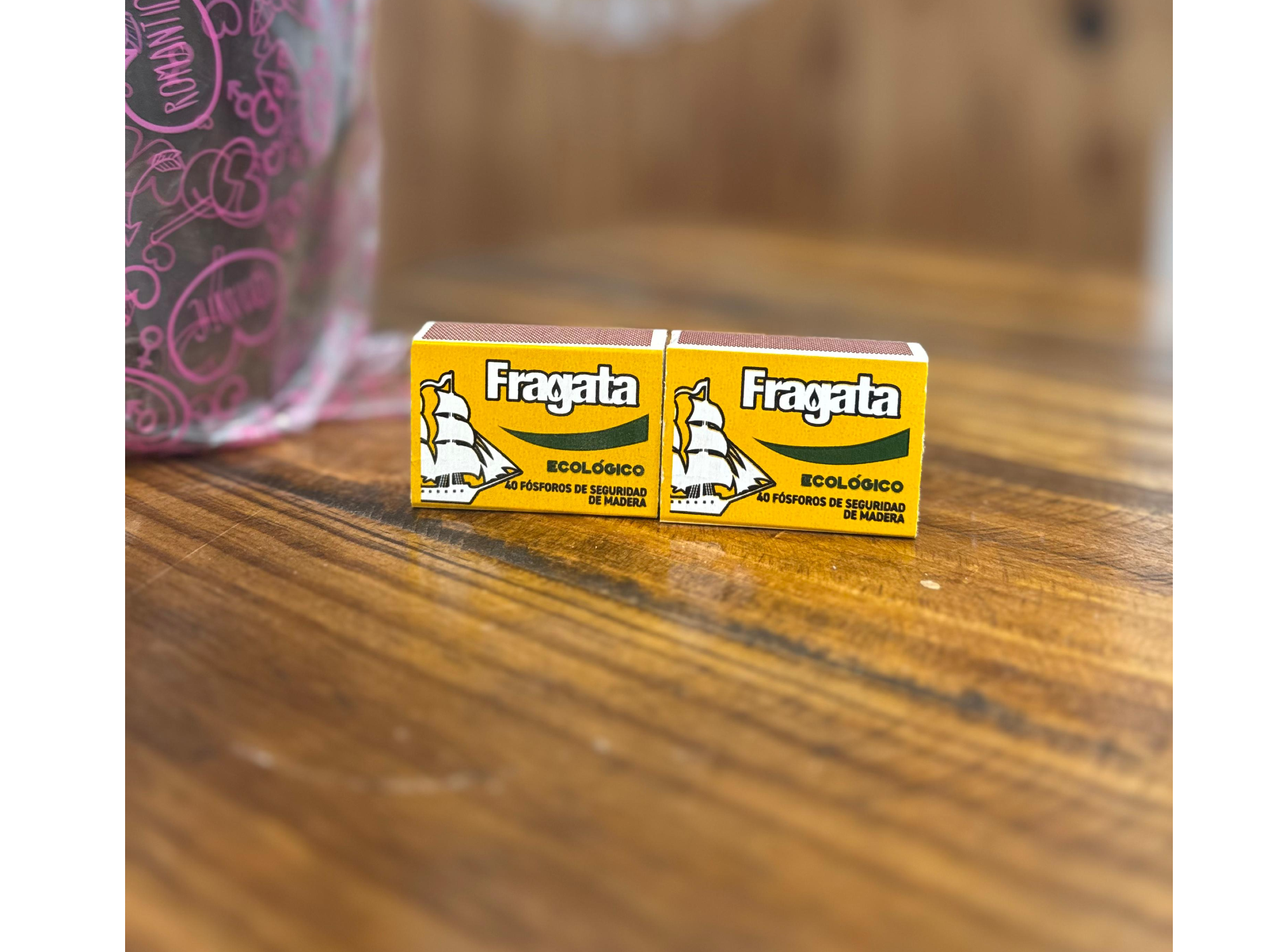 Fósforos fragata   40