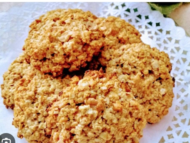 Galletas avena, miel, chips de chocolate , sin azucar.