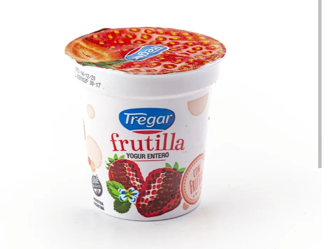 Yogur con frutilla