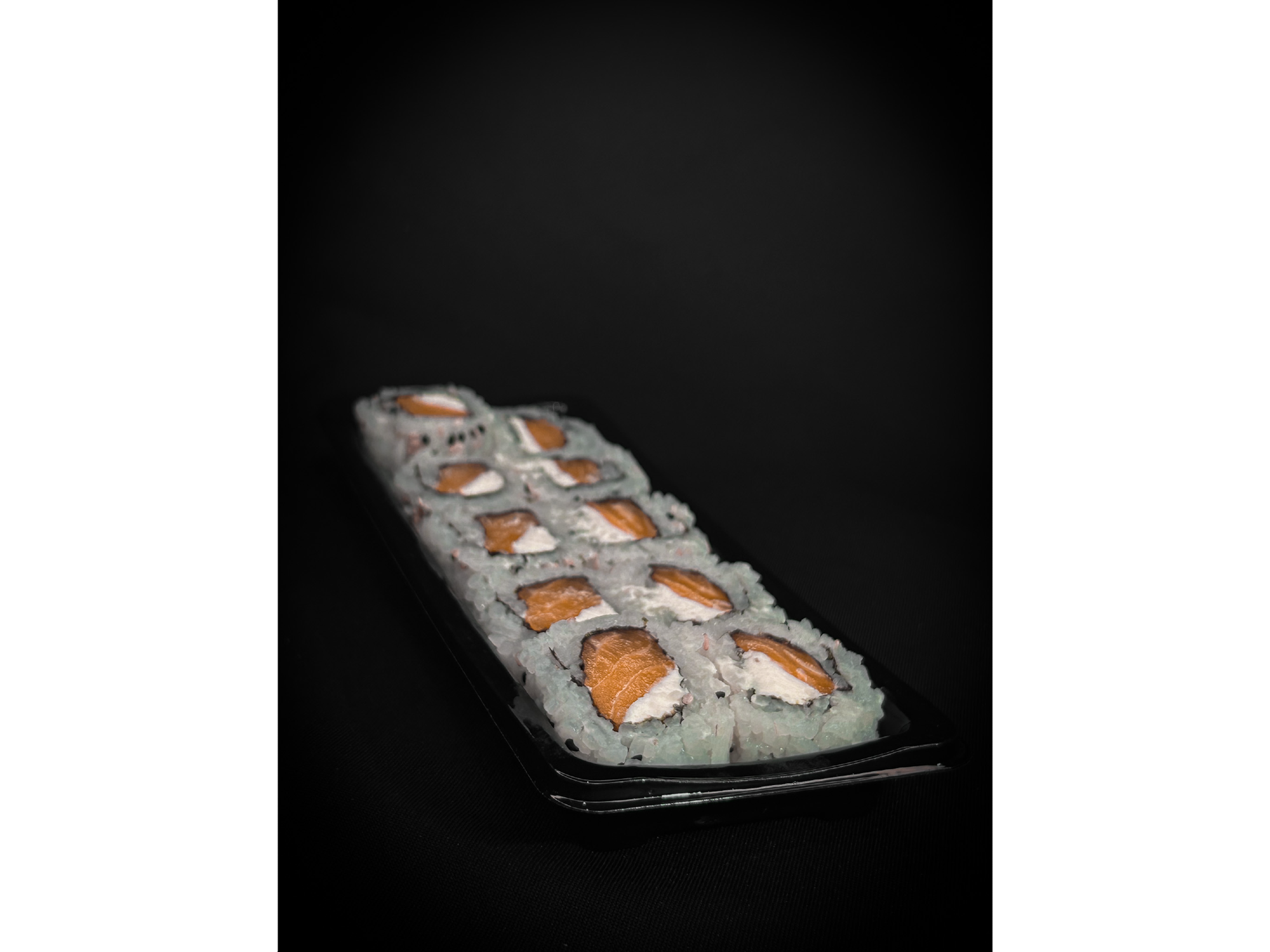 Uramaki Salmon Cru 10 Piezas