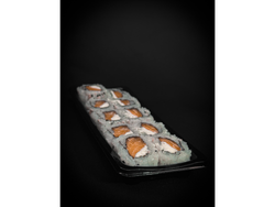 Uramaki Salmon Cru 10 Piezas