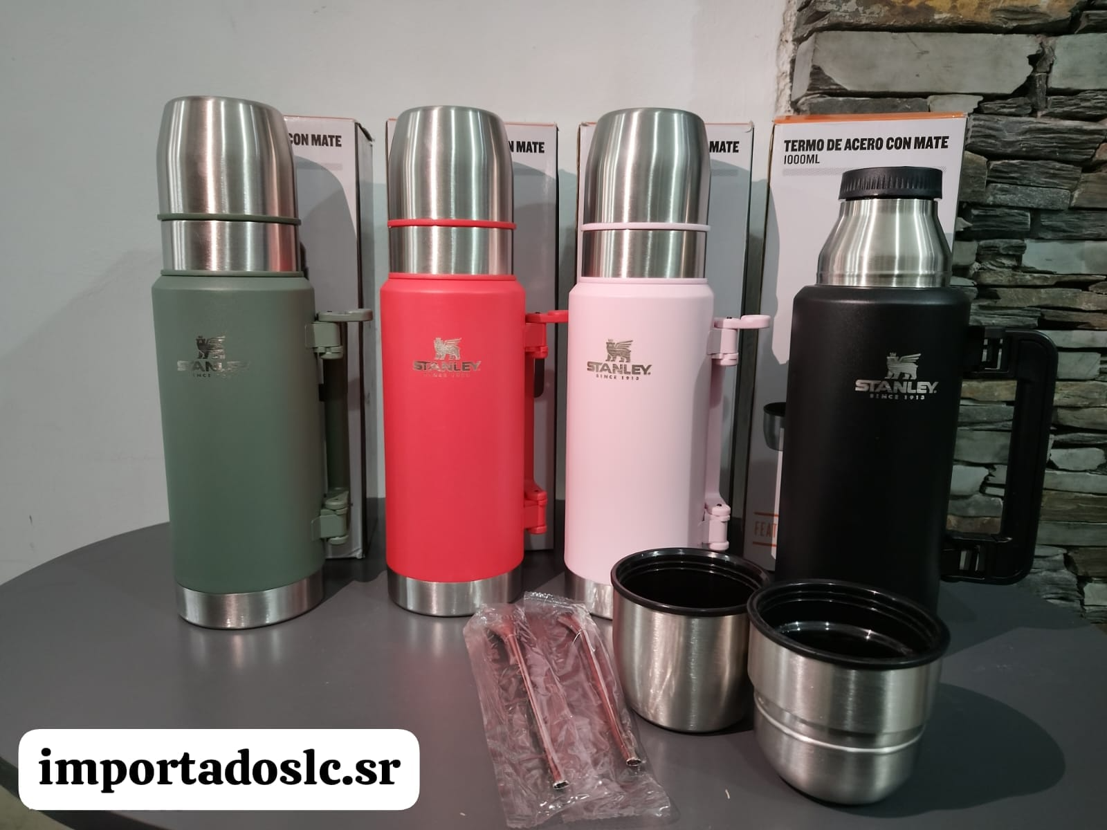 Termo 1 L + mate + vaso + 2 bombillas
