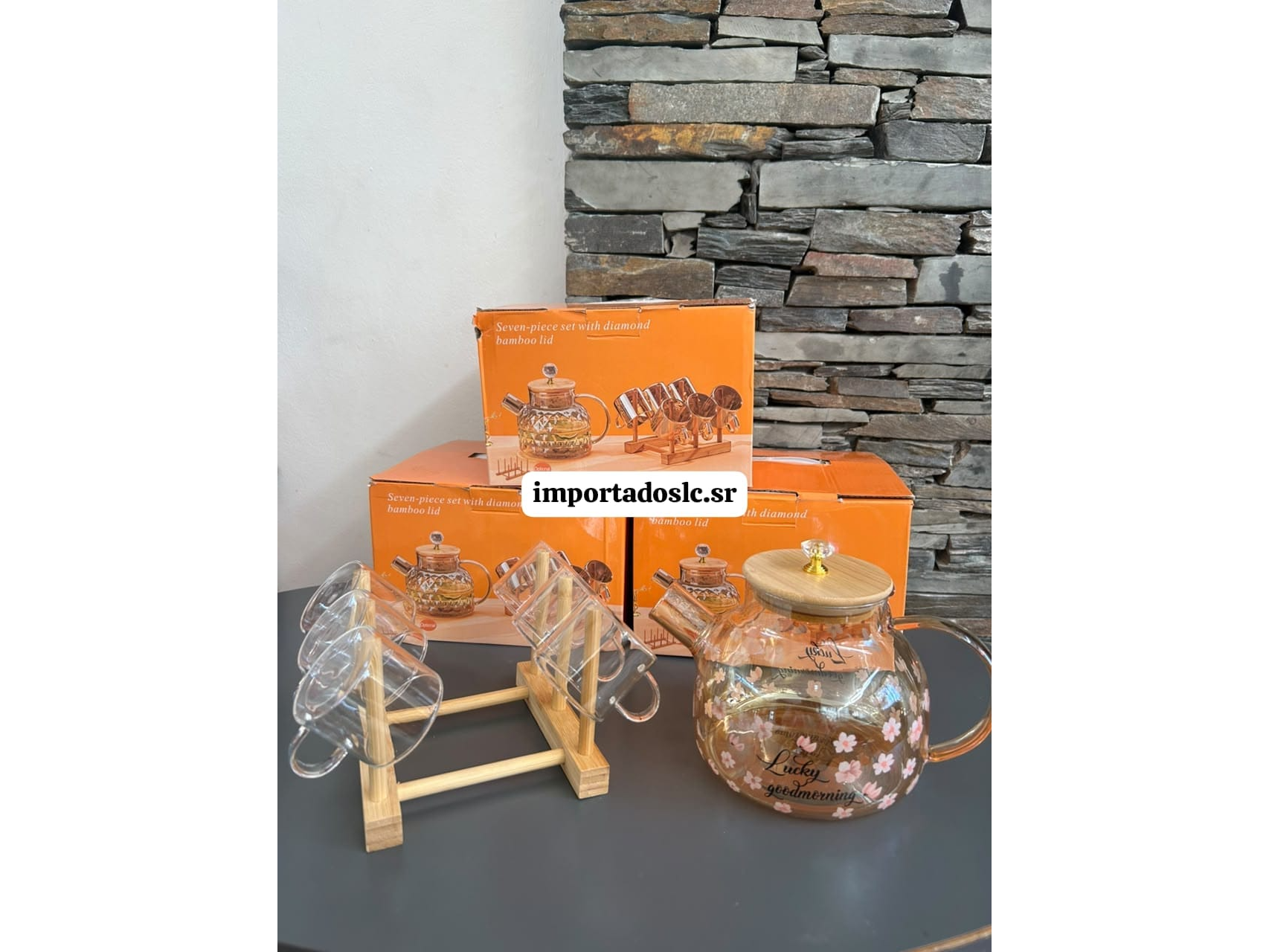Jarra de té con 6 tazas de vidrio