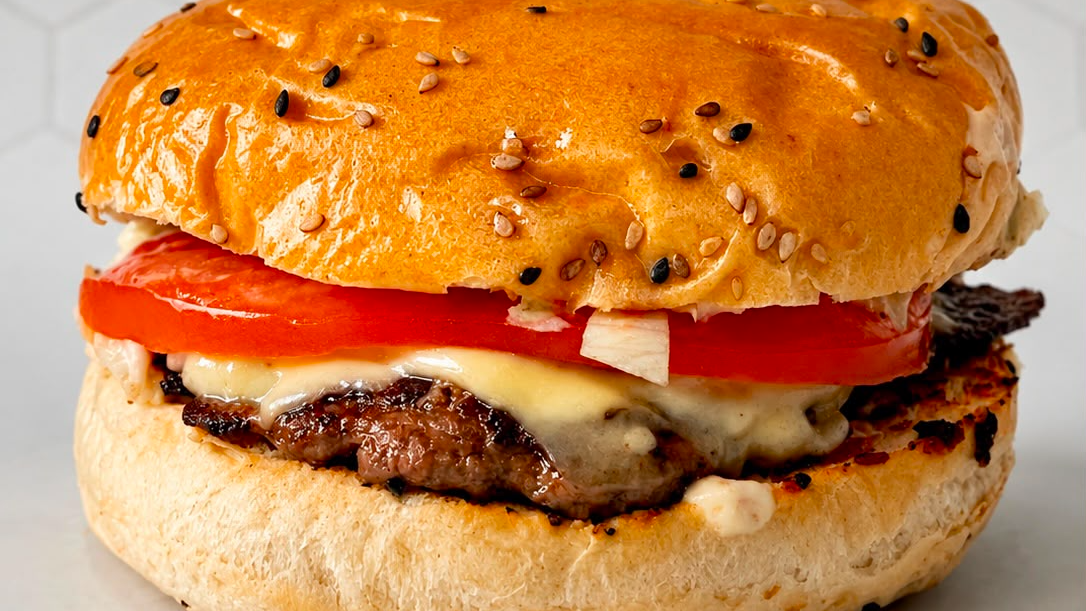 CLASSIC BURGER