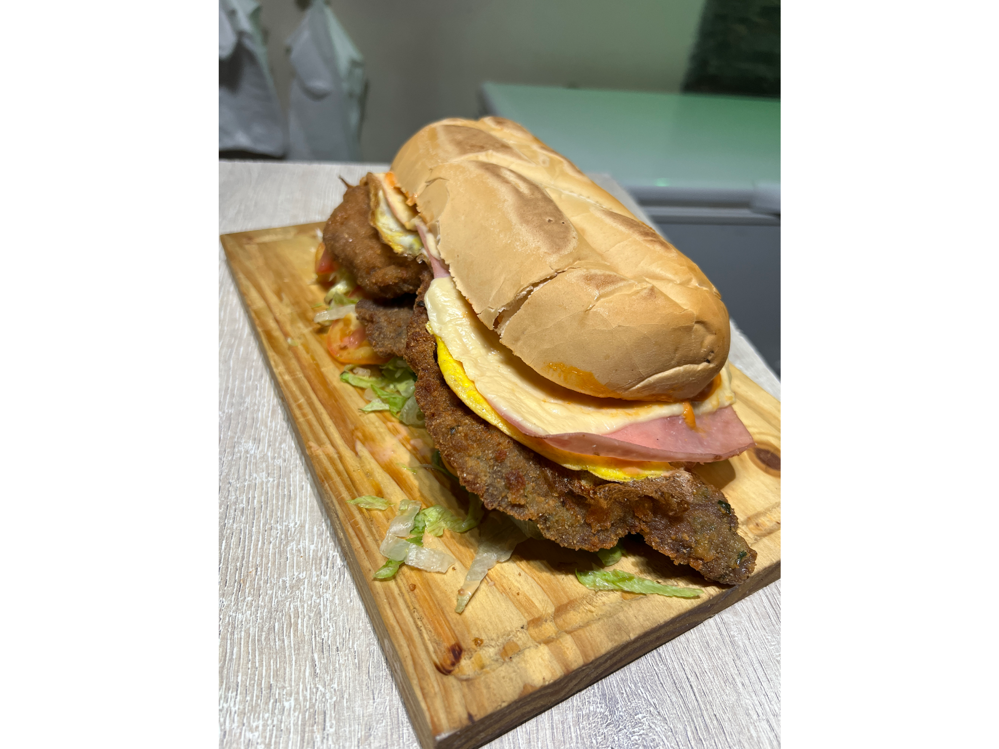 SÁNDWICH DE MILA COMPLETO