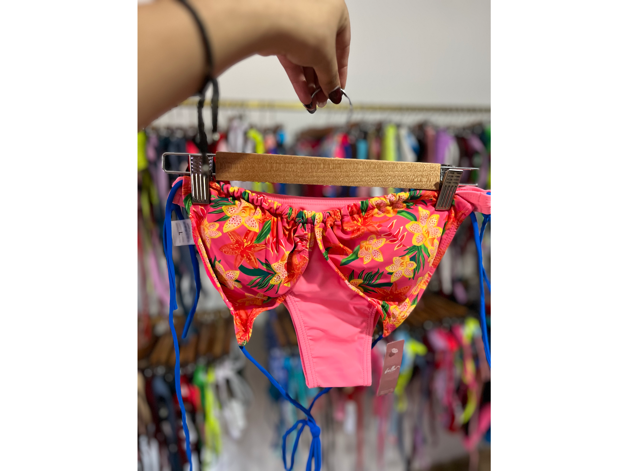 TALLE 85. ESTAMPADA CON VEDETINA