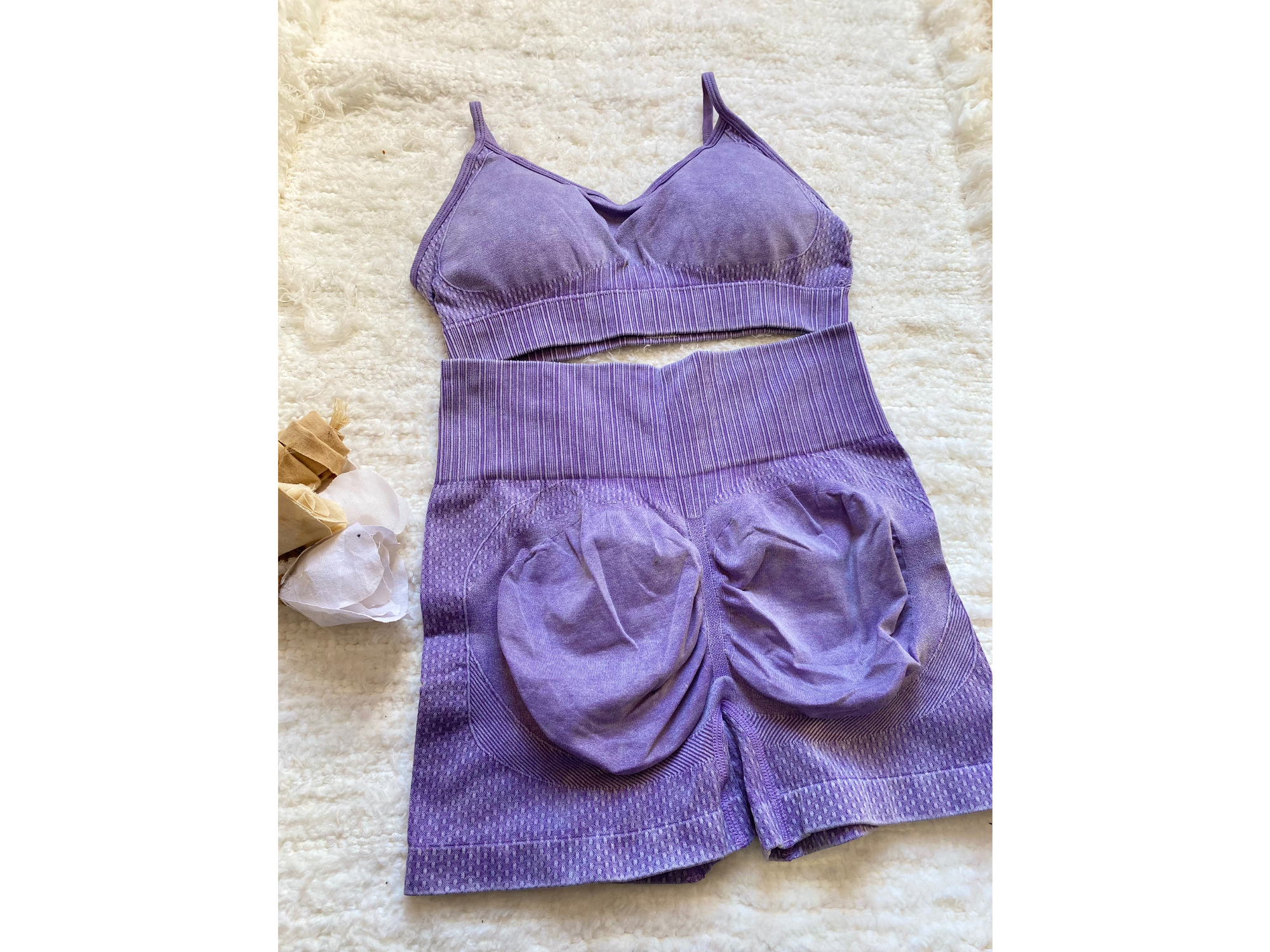 Conjunto Deportivo. TALLE L/XL. LILA